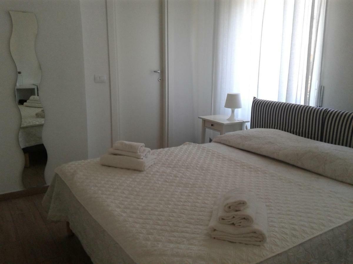 Le Camere Di Simona La Spezia Exterior foto